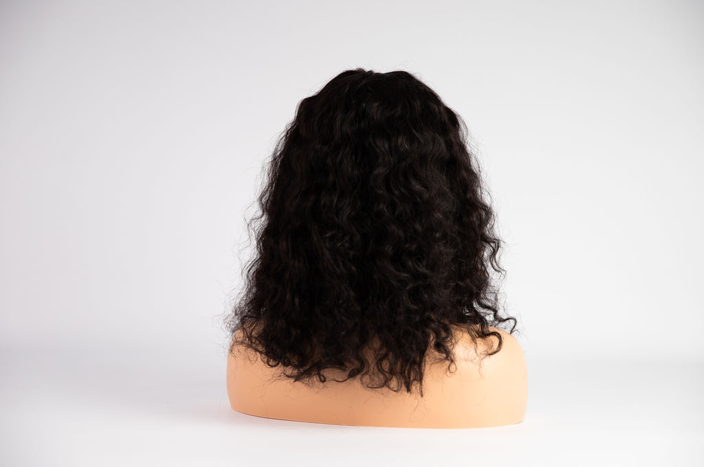 14 Inch Curly Wig – Soft Curls