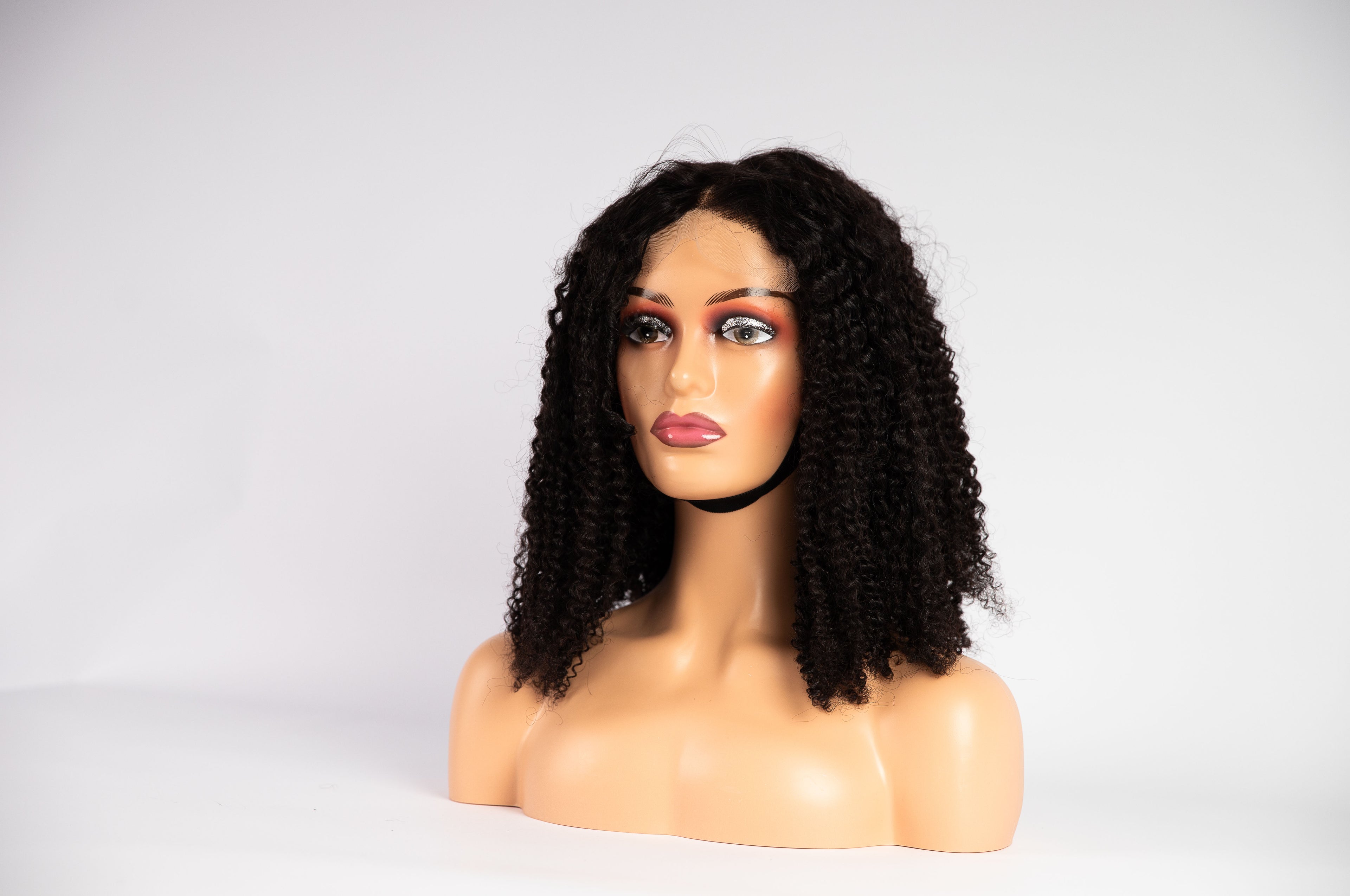 18 Inch Curly Wig – Tight Curls