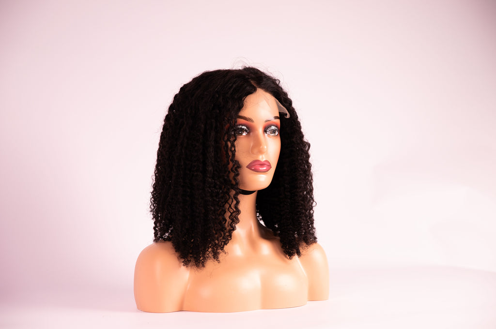 18 Inch Curly Wig – Tight Curls