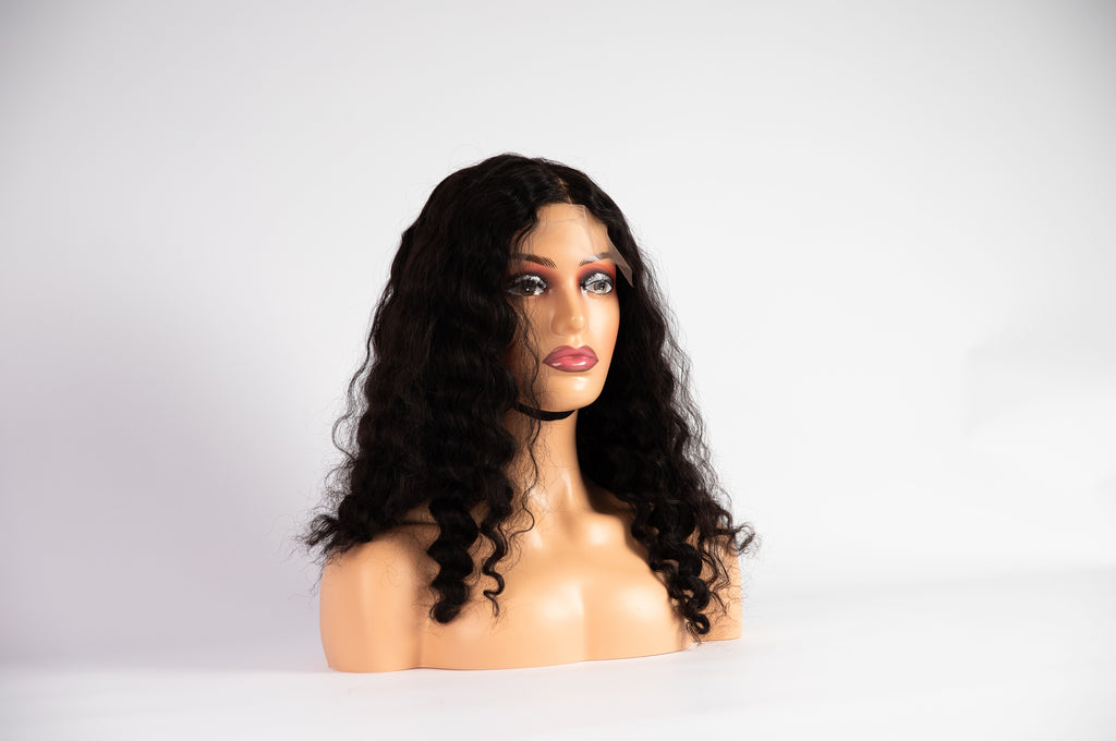 18 Inch Curly Wig – Loose Curls